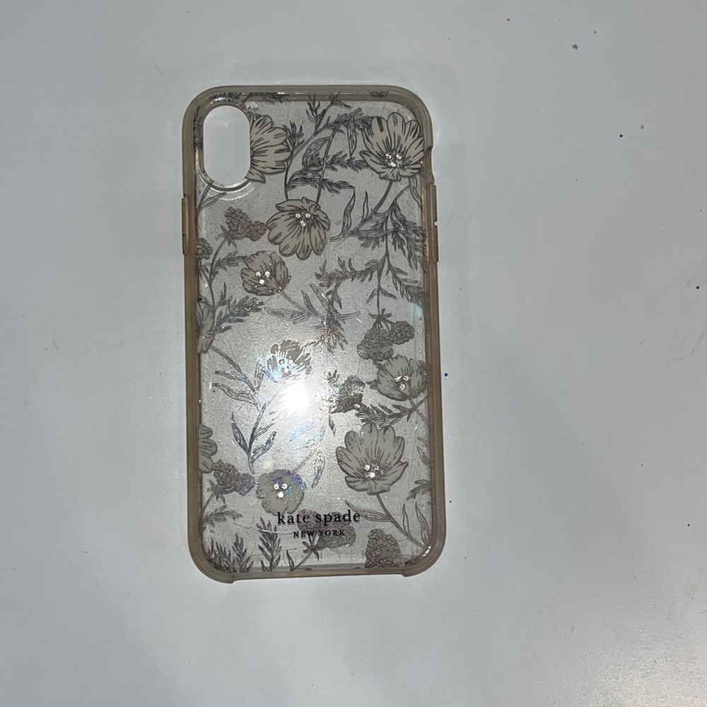 silver and white kate spade iphone xr case